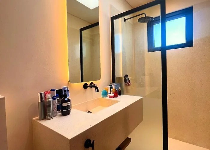 Maison Yasmine Modern 2br-private Pool